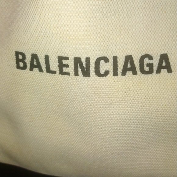 Hp💥Balenciaga 💥Canvas - Picture 2 of 16